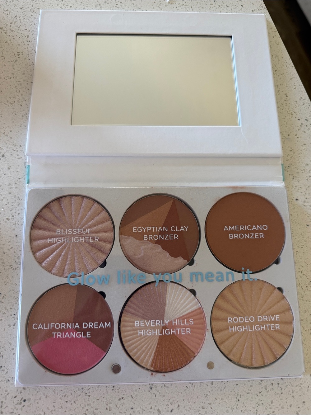 OFRA Glow Like You Mean It Face Palette - Mixed Highlighters & Bronzers (White)